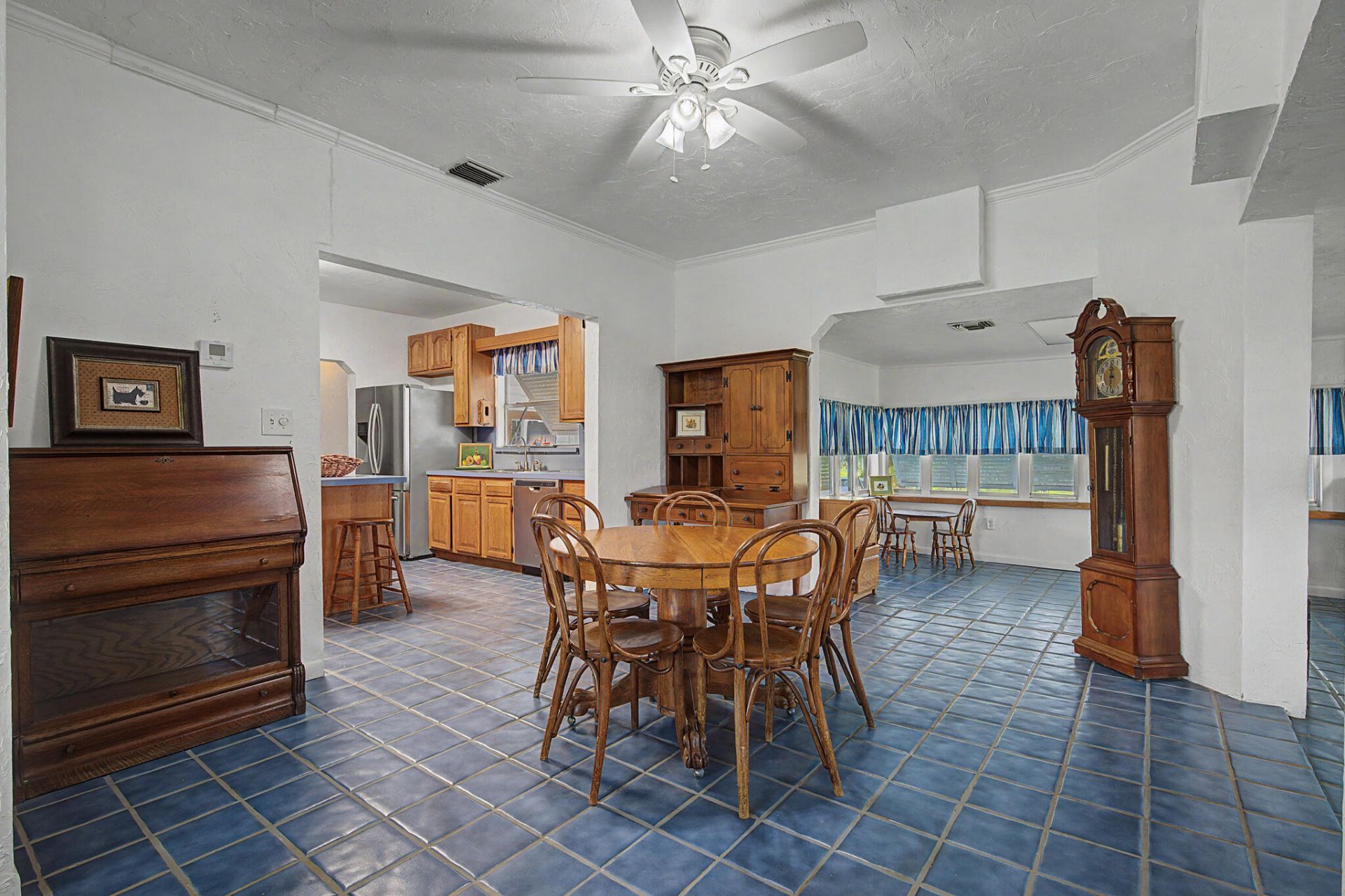 37 E Corkscrew Boulevard, Clewiston, FL 33440 Photo