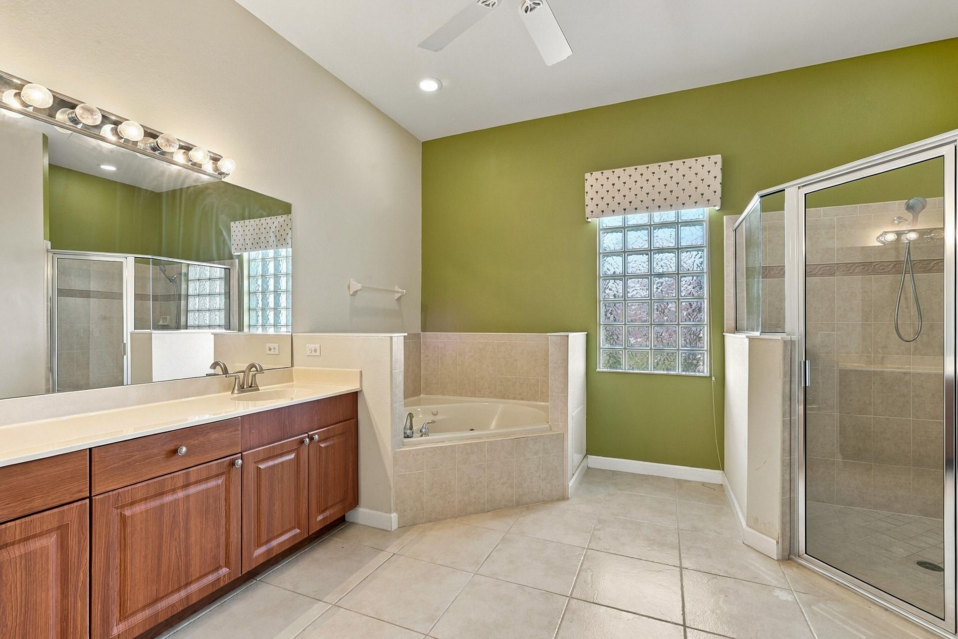 437 NW Canterbury Court, Port Saint Lucie, FL 34983 Photo