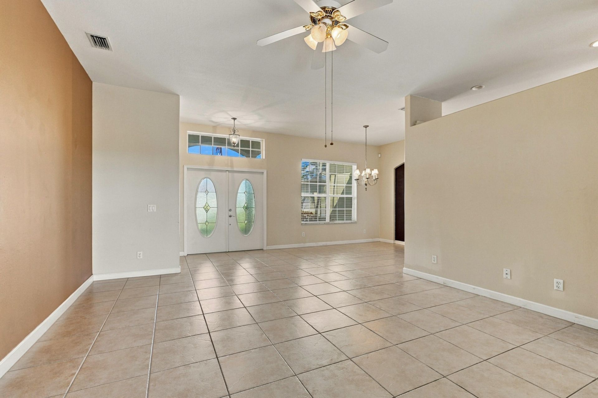 437 NW Canterbury Court, Port Saint Lucie, FL 34983 Photo