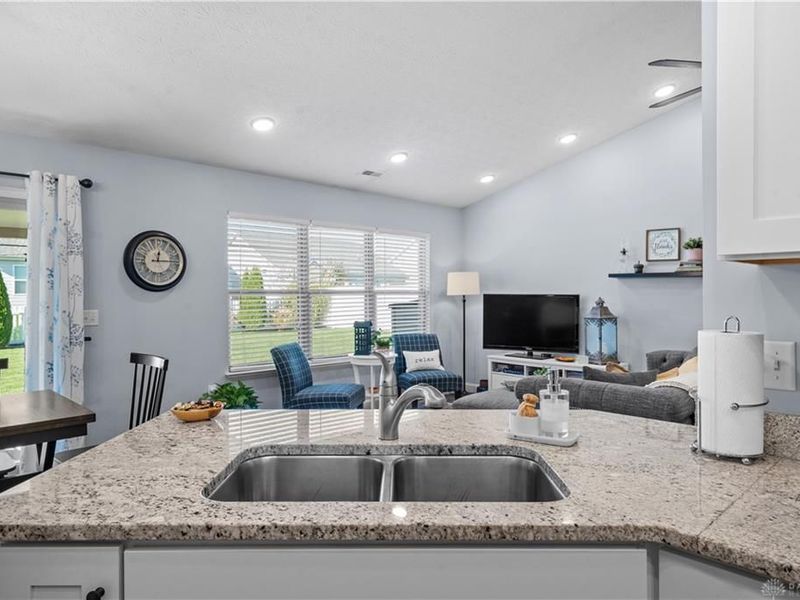 7759 Cilantro Way, Clayton, OH 45315 Photo 10