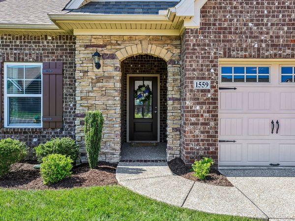 1559 Cedarbrooke Ln , Lebanon, TN 37090