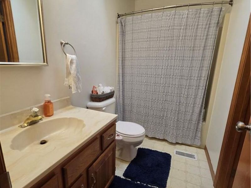 1175 Stephenson Drive, Unit D, Troy, OH 45373 Photo 15