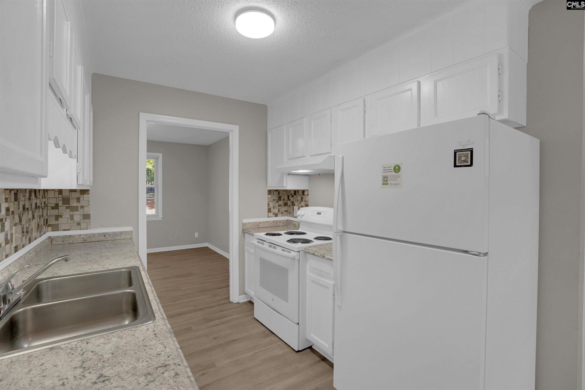 2222 S Partridge Circle  Photo 9