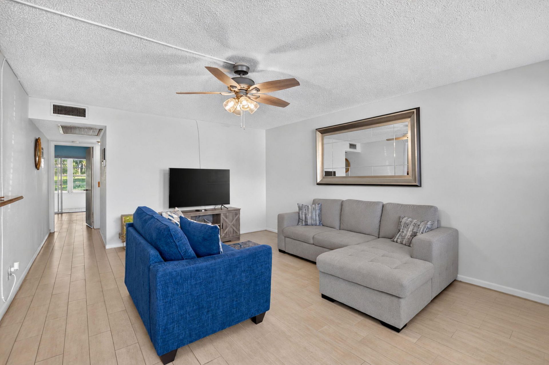 1055 Lyndhurst K, Deerfield Beach, FL 33442 Photo