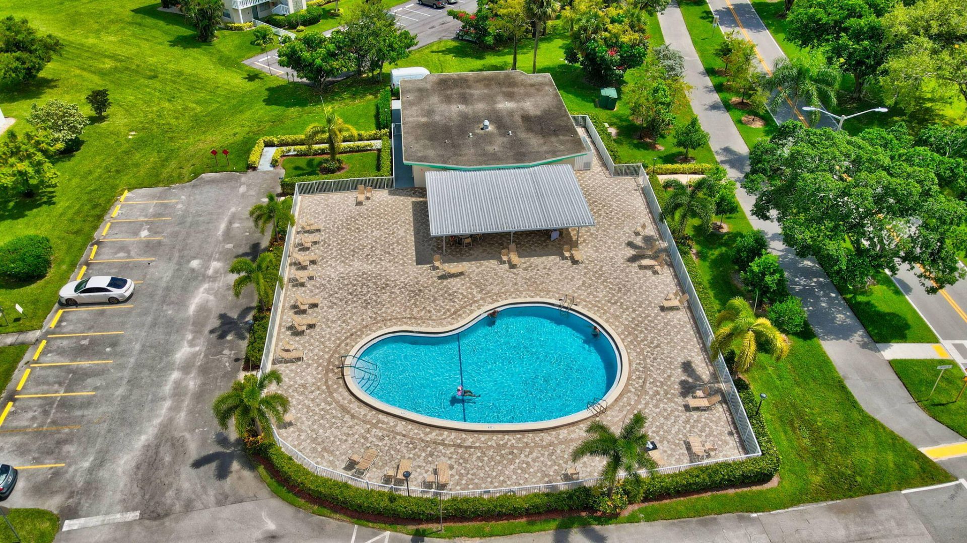1055 Lyndhurst K, Deerfield Beach, FL 33442 Photo