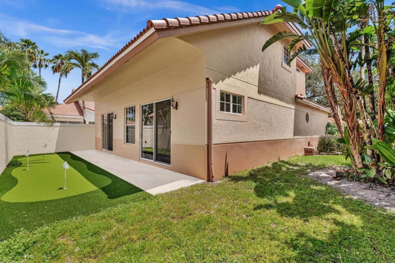 36 Monterey Pointe Drive, Palm Beach Gardens, FL 33418 Photo