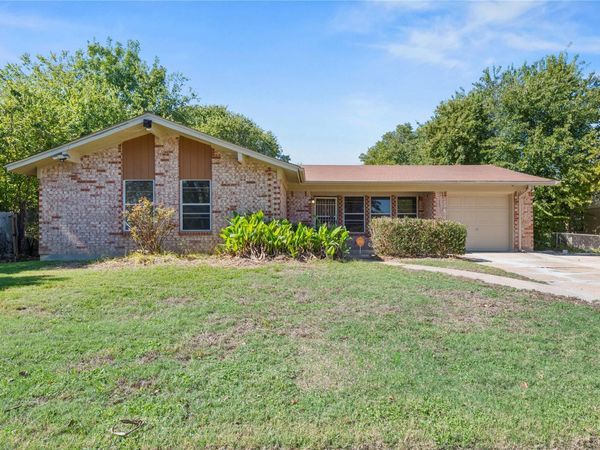 1819 Clarawood DR , Killeen, TX 76549