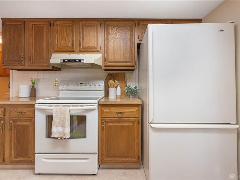 912 Cedar Creek Circle, Washington Township, OH 45459 Photo 15