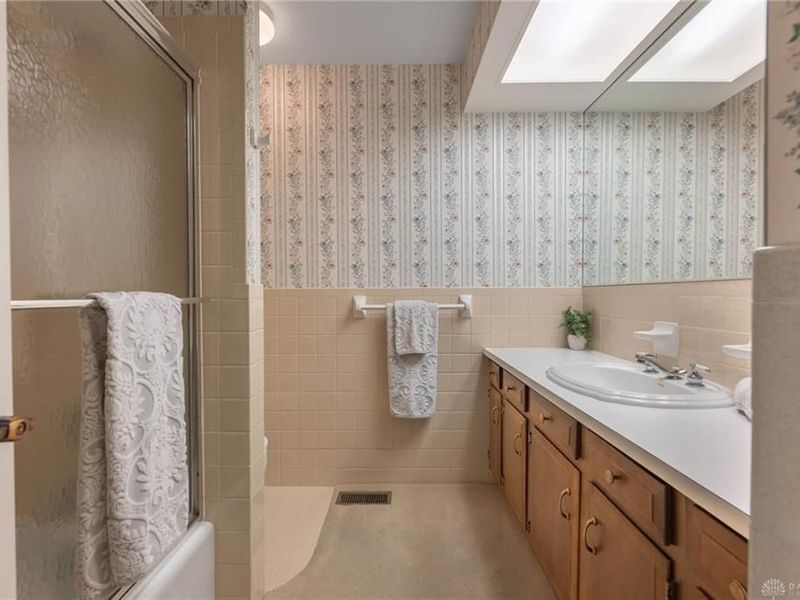 912 Cedar Creek Circle, Washington Township, OH 45459 Photo 25