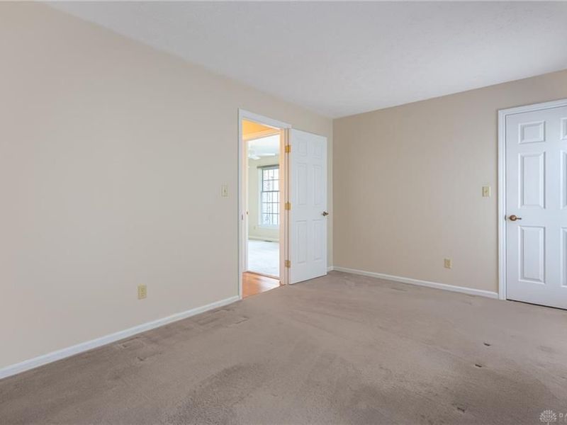 912 Cedar Creek Circle, Washington Township, OH 45459 Photo 28