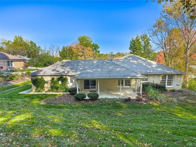912 Cedar Creek Circle, Washington Township, OH 45459 Photo 4