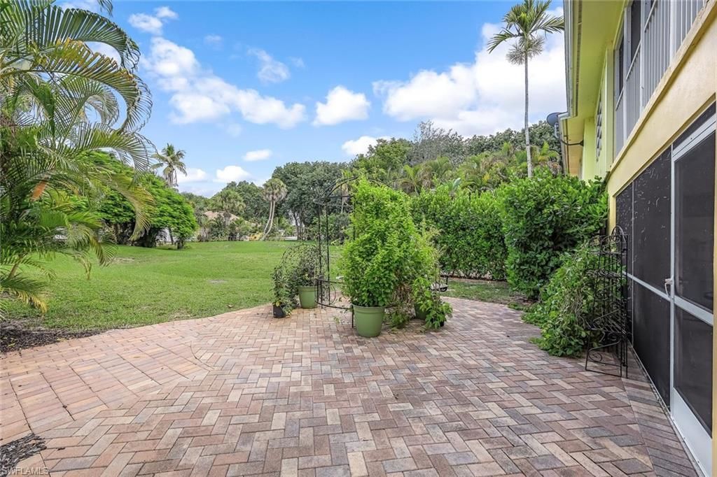 1201 Solana Rd , Unit 5, Naples, FL 34103 Photo