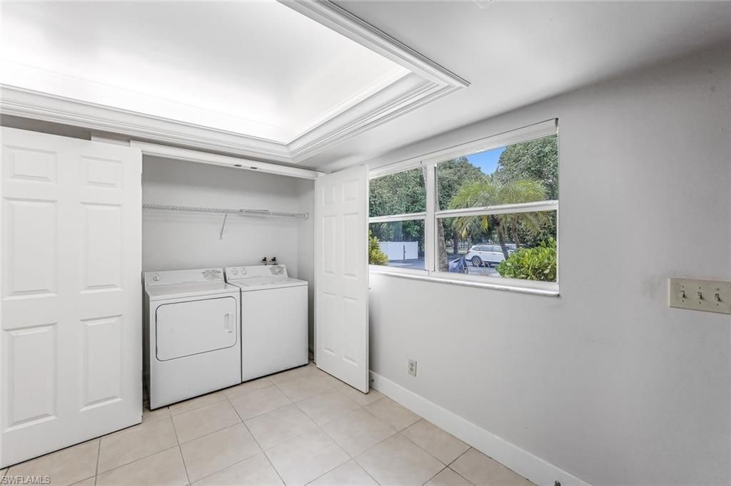 1201 Solana Rd , Unit 5, Naples, FL 34103 Photo