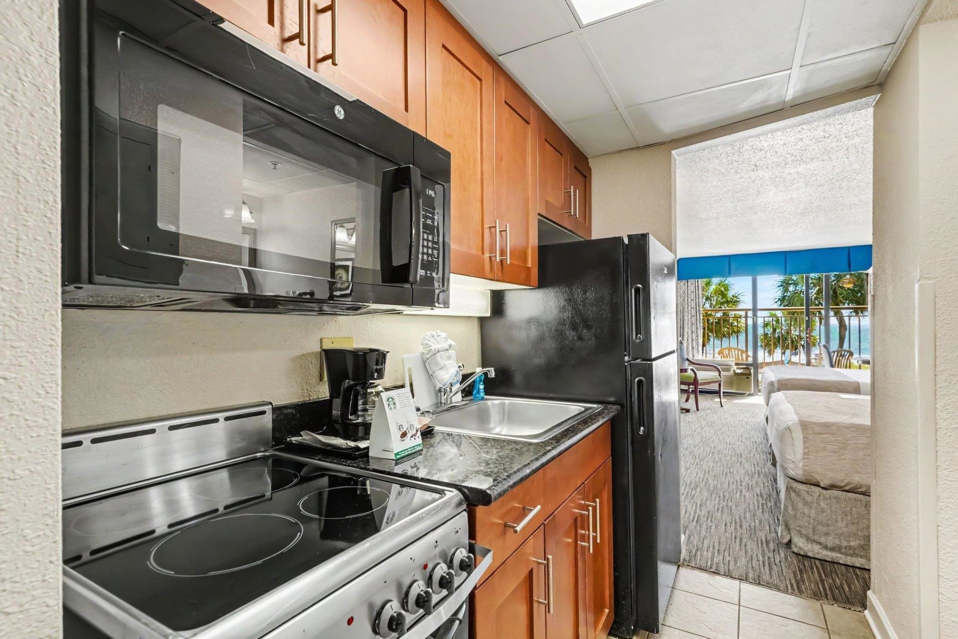 1200 Ocean Blvd. N  Photo 8