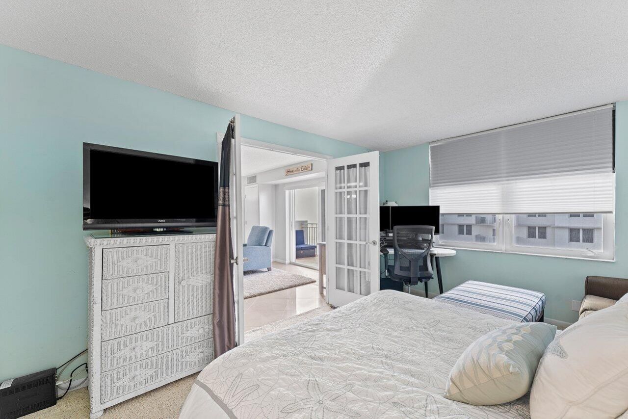 3215 S Ocean Boulevard, Unit 407, Highland Beach, FL 33487 Photo