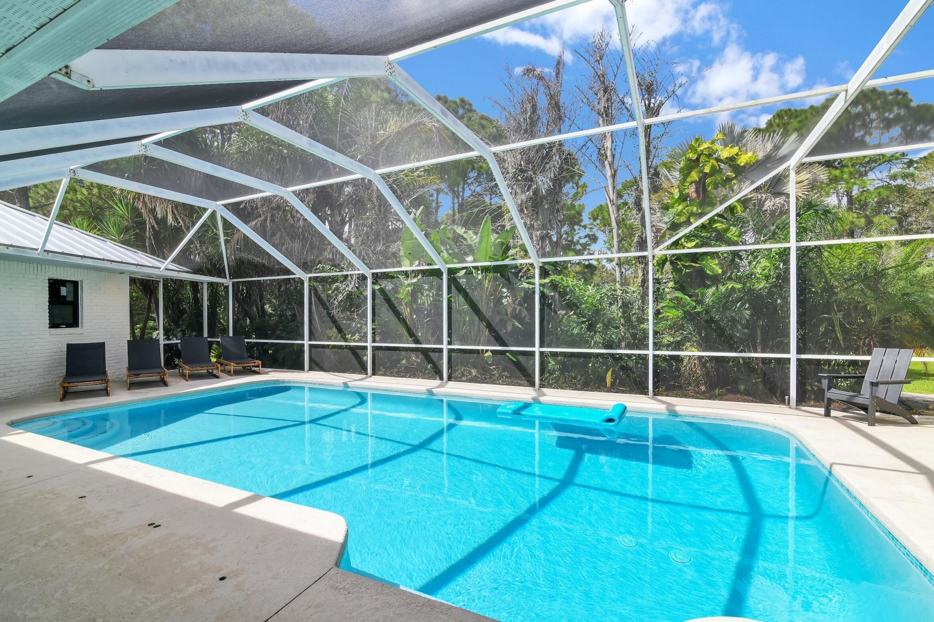 8850 Hidden Pines Road, Fort Pierce, FL 34945 Photo