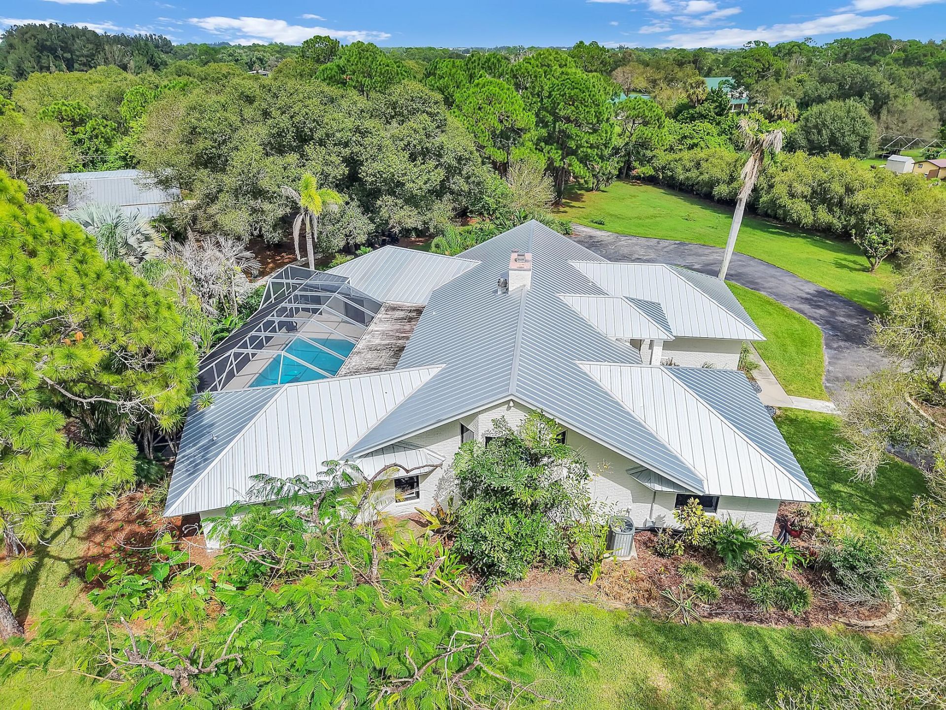 8850 Hidden Pines Road, Fort Pierce, FL 34945 Photo