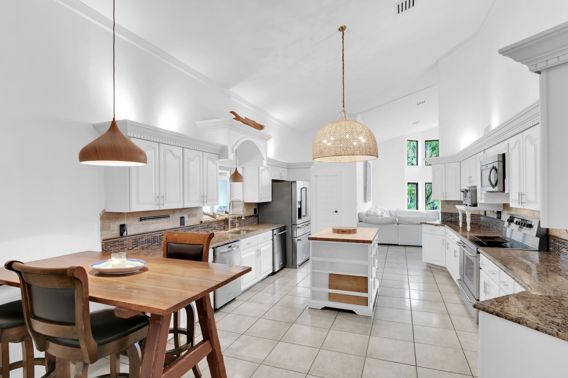 8850 Hidden Pines Road, Fort Pierce, FL 34945 Photo