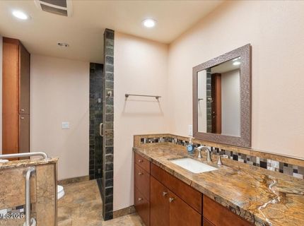 2190 Tamarisk Drive, Reno, NV 89502 Photo