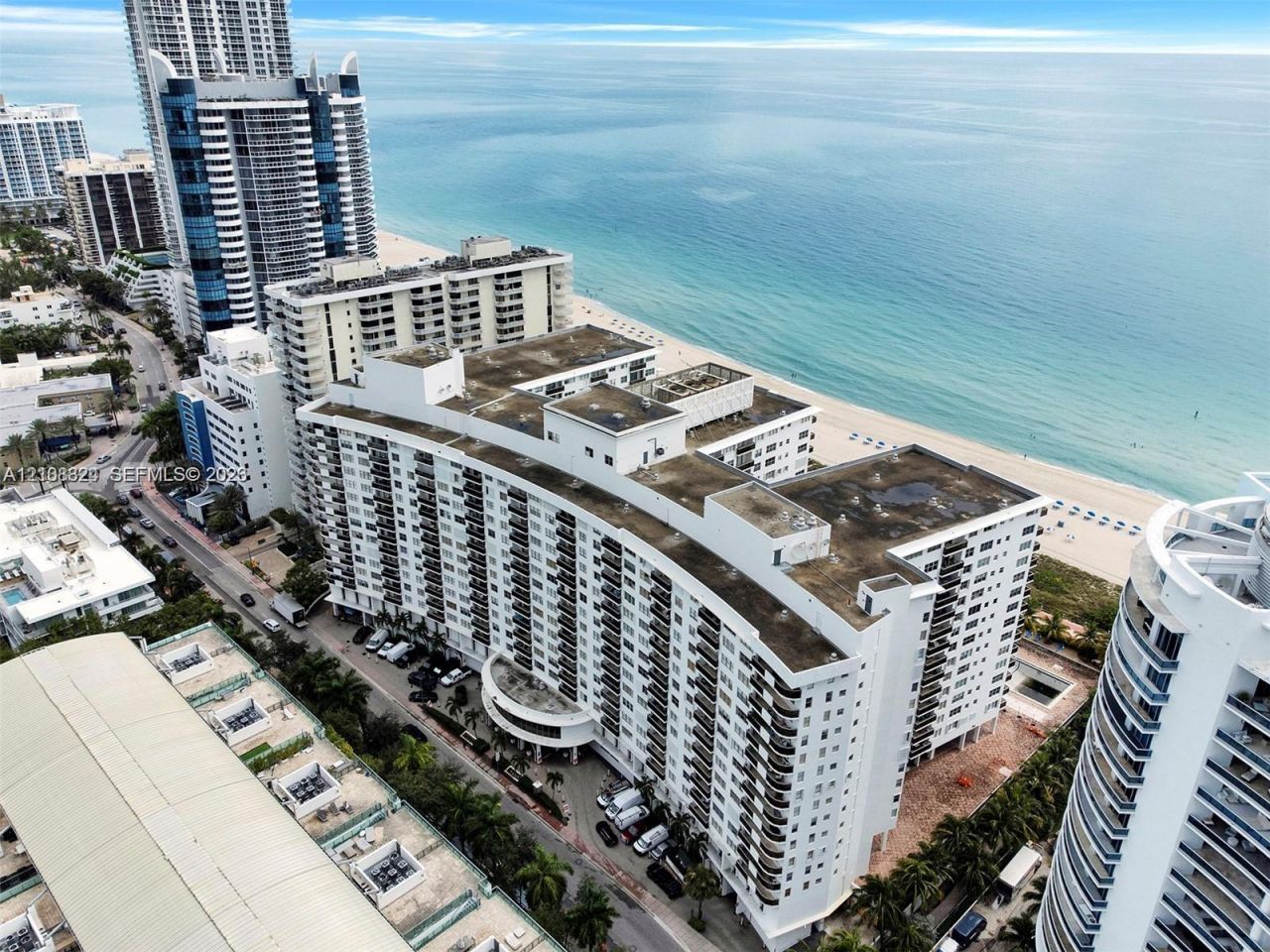 6039 Collins Ave , Unit 1208, Miami Beach, FL 33140 Photo
