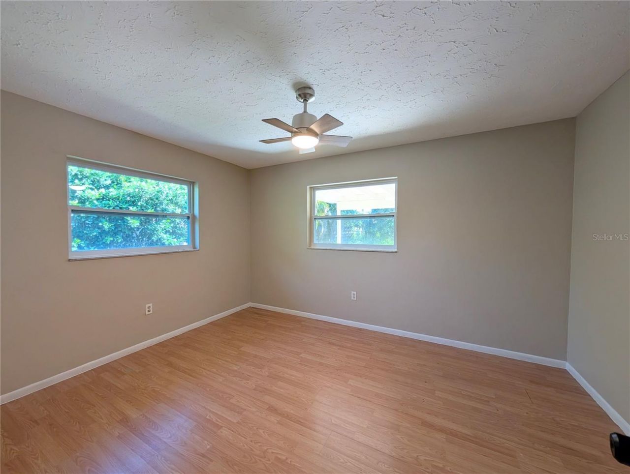 5749 Britannia Drive , Sarasota, FL 34231 Photo