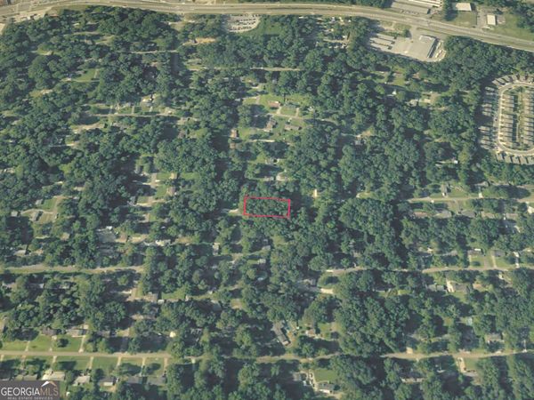 5677 Hillcrest Drive, Acworth, GA 30102