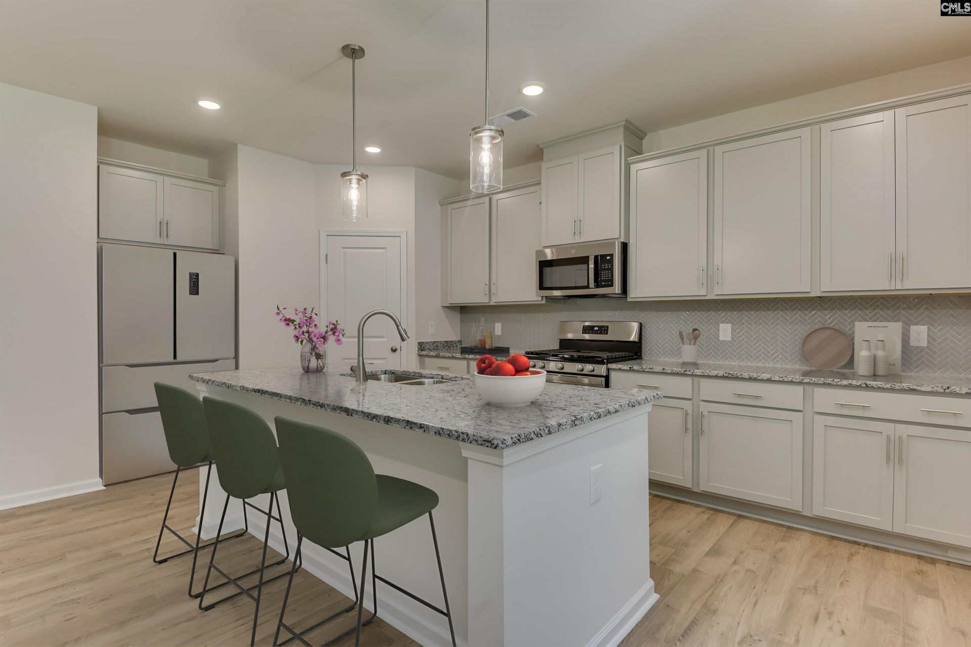 659 Griffon Drive  Photo 5