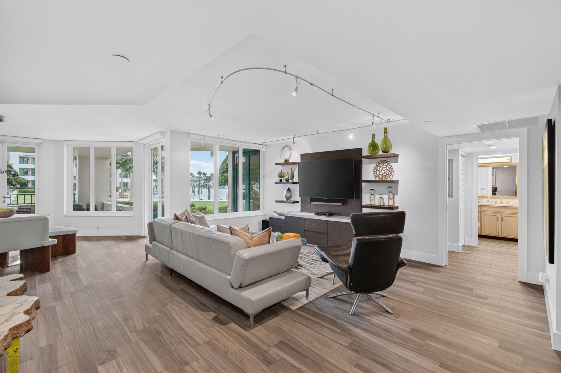 140 SE 5th Avenue, Unit 151, Boca Raton, FL 33432 Photo