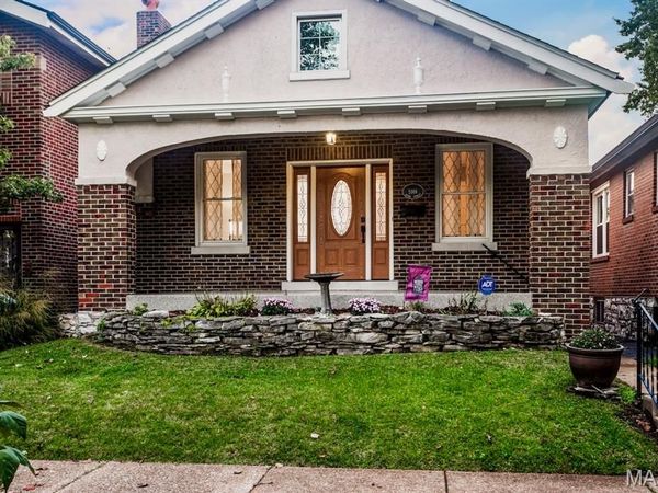5916 Leona Street , St Louis, MO 63116