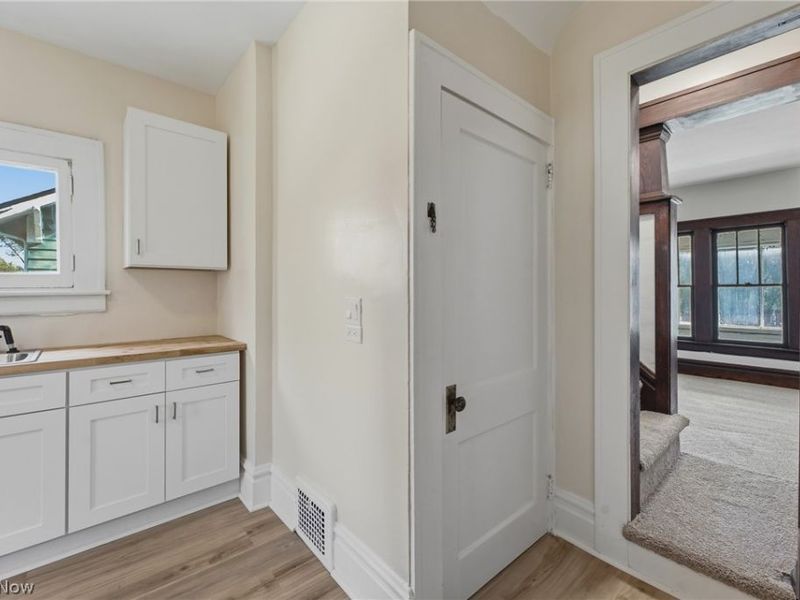 671 Russell Avenue, Akron, OH 44307 Photo 20