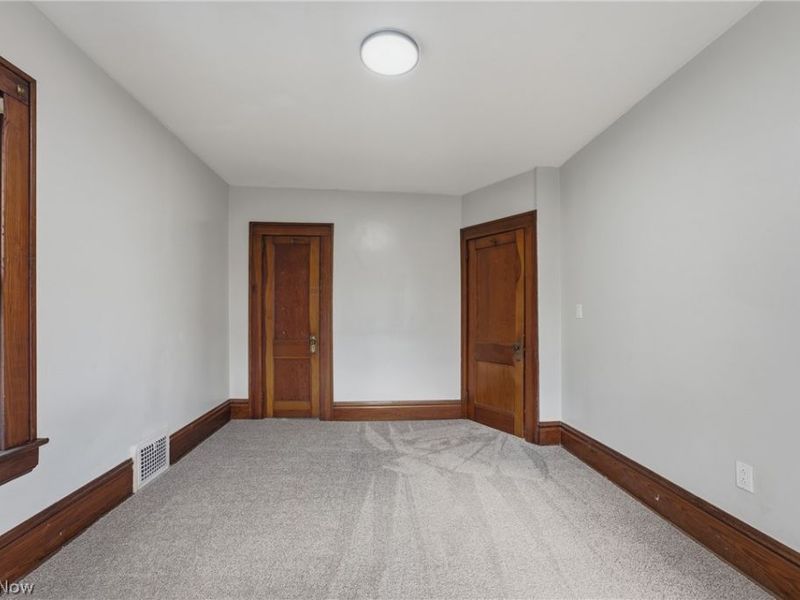671 Russell Avenue, Akron, OH 44307 Photo 33