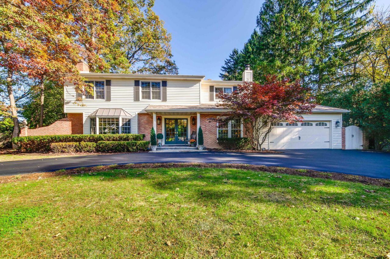 1211 Oak Knoll Drive, Lake Forest, IL 60045 Main Photo