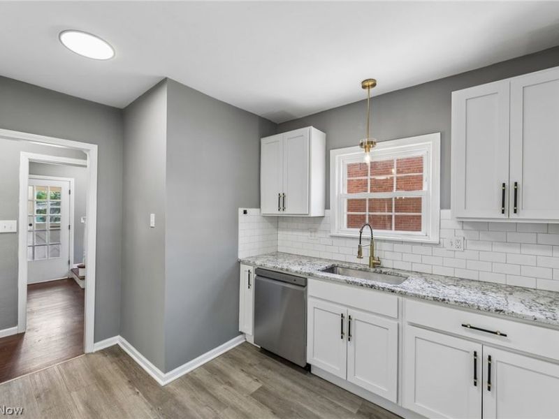 16809 Scottsdale Boulevard, Shaker Heights, OH 44120 Photo 14