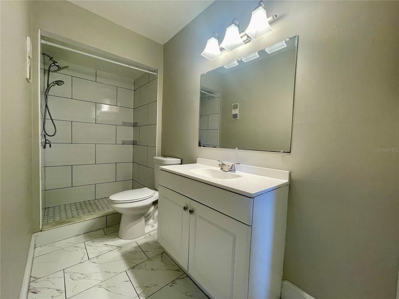 6073 Amberly Terrace , Unit T13, Orlando, FL 32822 Photo