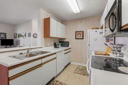 8861 Chandler Dr. photo 4