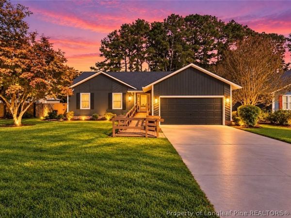 5605 Par Court , Hope Mills, NC 28348