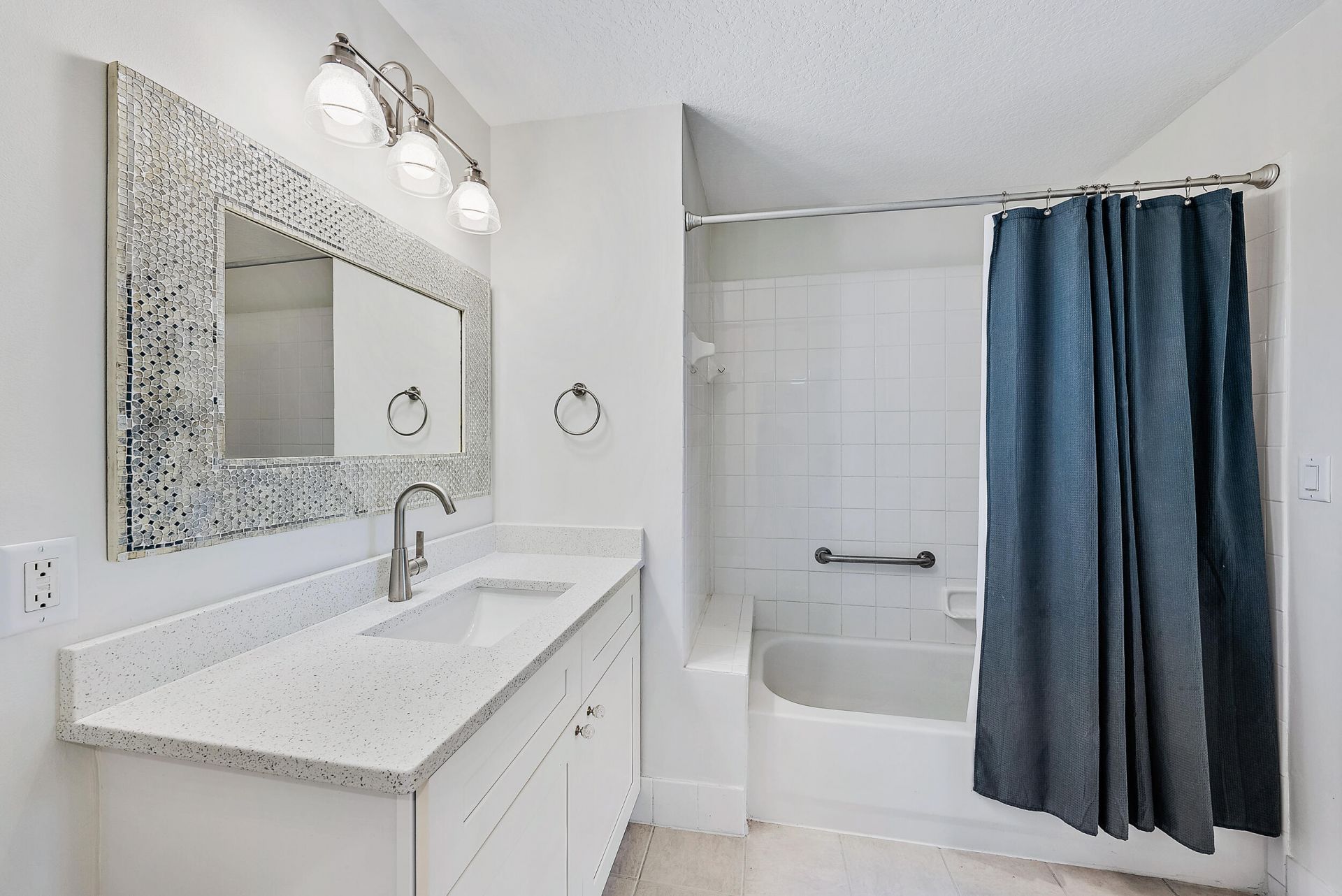 1203 Town Center Drive, Unit 201, Jupiter, FL 33458 Photo