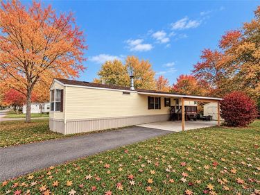 32 Green Valley Estates, Great Valley, NY 14741