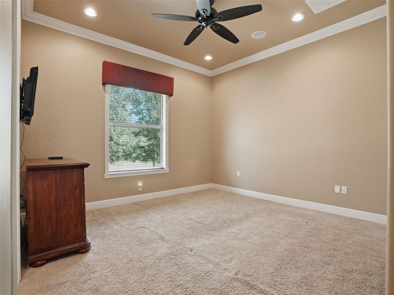 9313 Hernando Ridge Road, Weeki Wachee, FL 34613 Photo