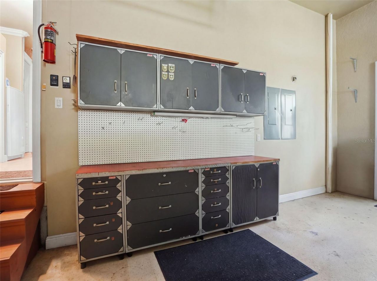 9313 Hernando Ridge Road, Weeki Wachee, FL 34613 Photo