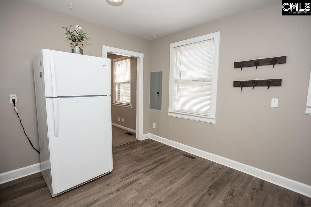 1301 Oakland Avenue  Photo 23