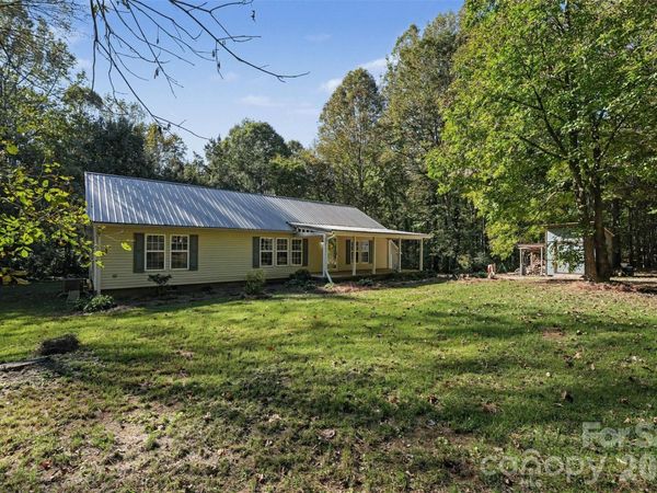 481 Shinn Farm Road , Mooresville, NC 28115