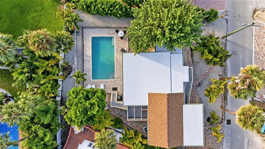 210 Miramar St, Fort Myers Beach, FL 33931 Photo