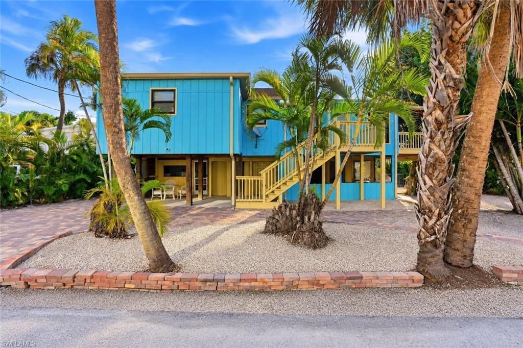 210 Miramar St, Fort Myers Beach, FL 33931 Photo