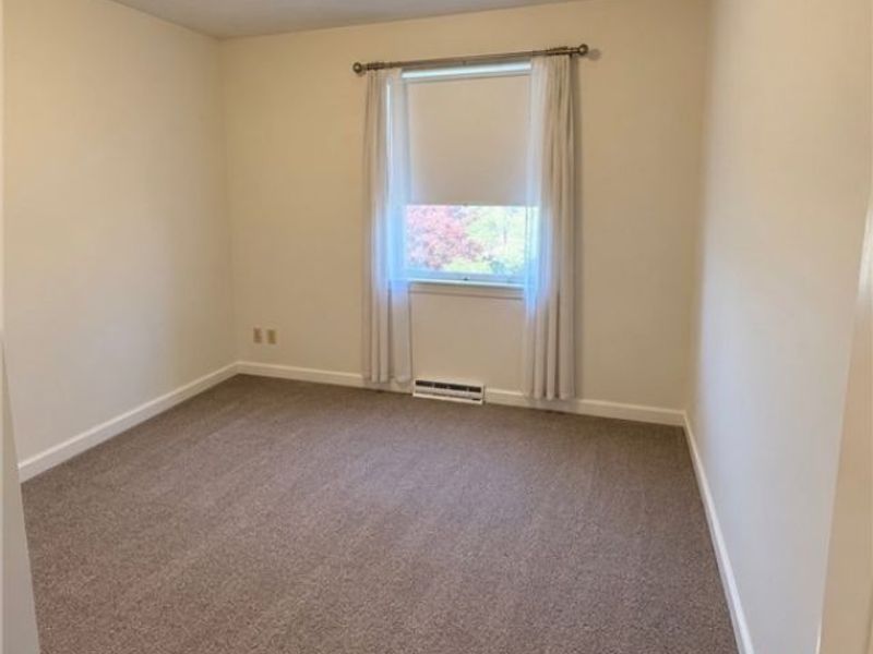 187 Rosslyn Boulevard, Steubenville, OH 43952 Photo 16