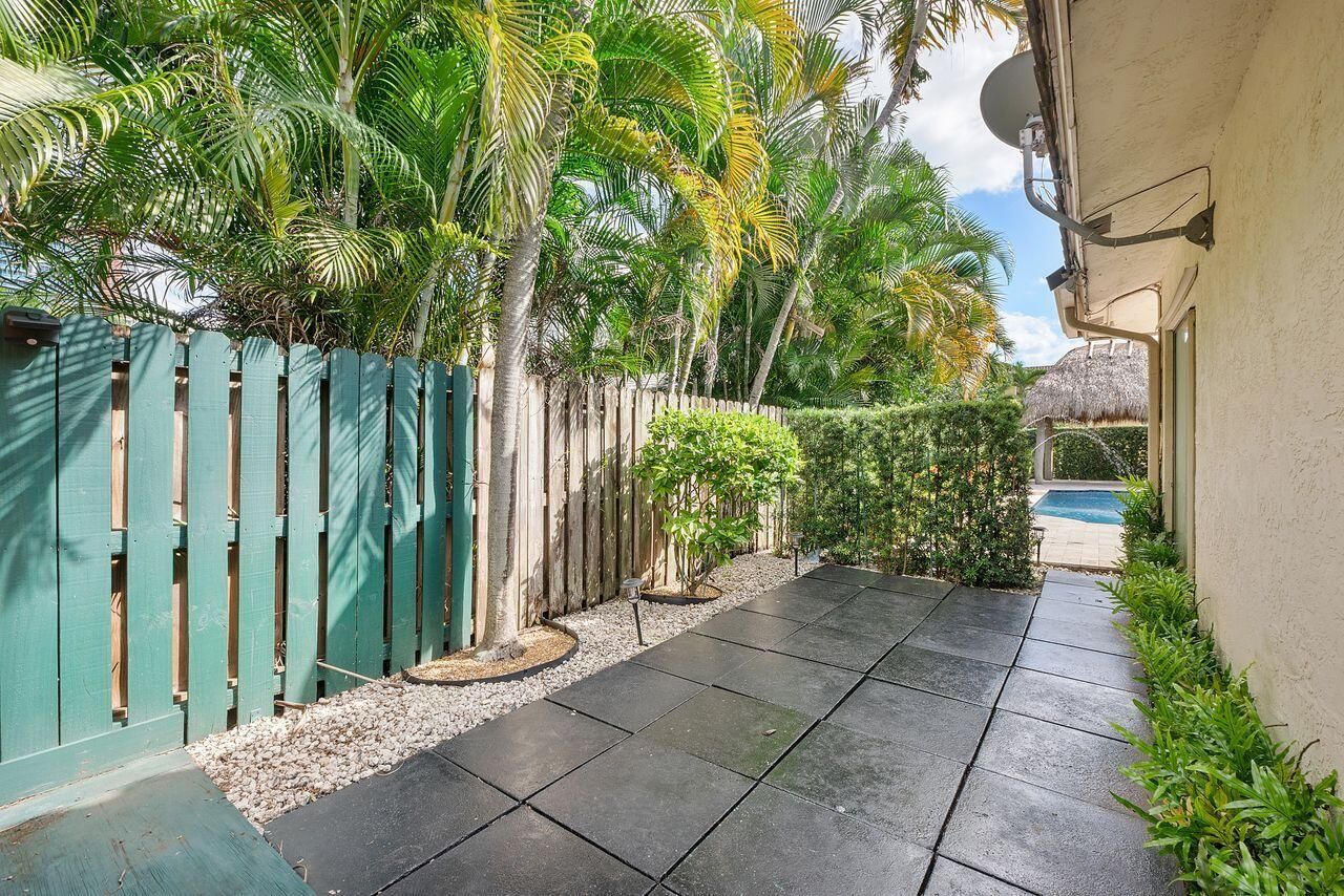 1350 W Terra Mar Drive, Pompano Beach, FL 33062 Photo