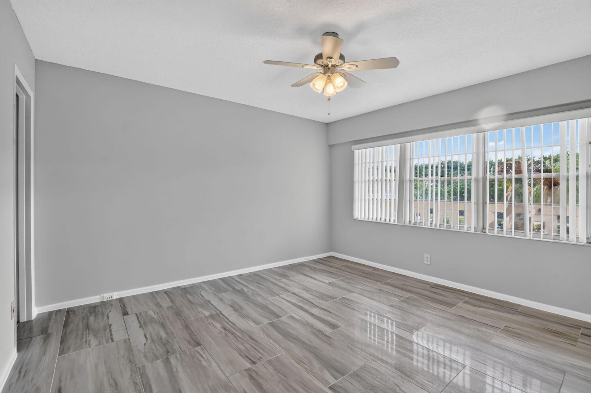 204 Dorset E, Boca Raton, FL 33434 Photo