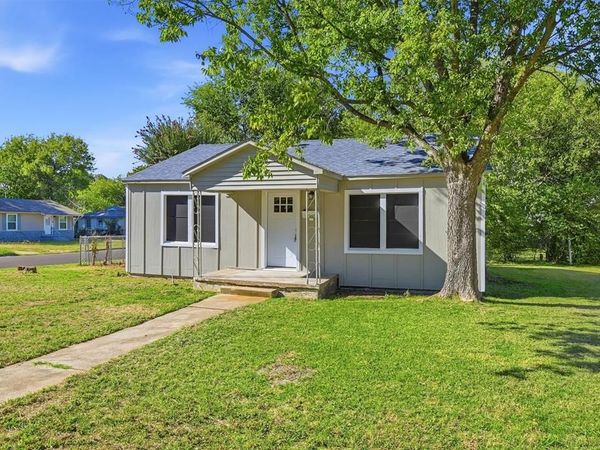 1218 S Maxey Street , Sherman, TX 75090