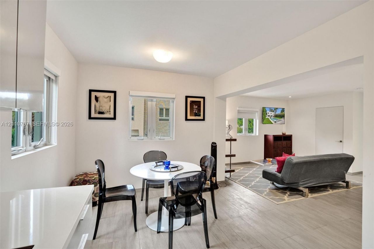 3151 Sheridan Ave, Unit 2, Miami Beach, FL 33140 Photo