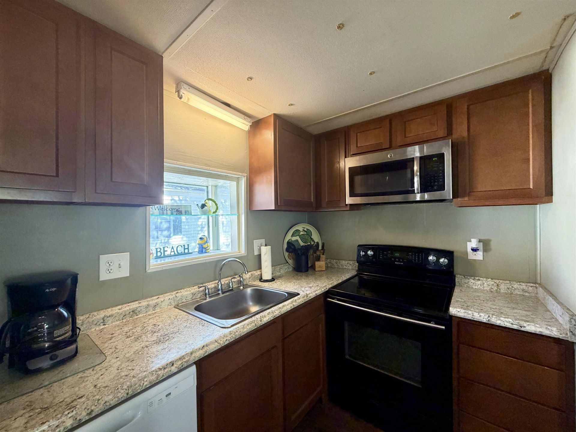 2026 Jacana Dr.  Photo 14